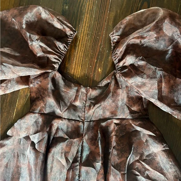 Selkie Chocolate Lace Princess Puff long sleeve dress size L - Picture 7 of 7